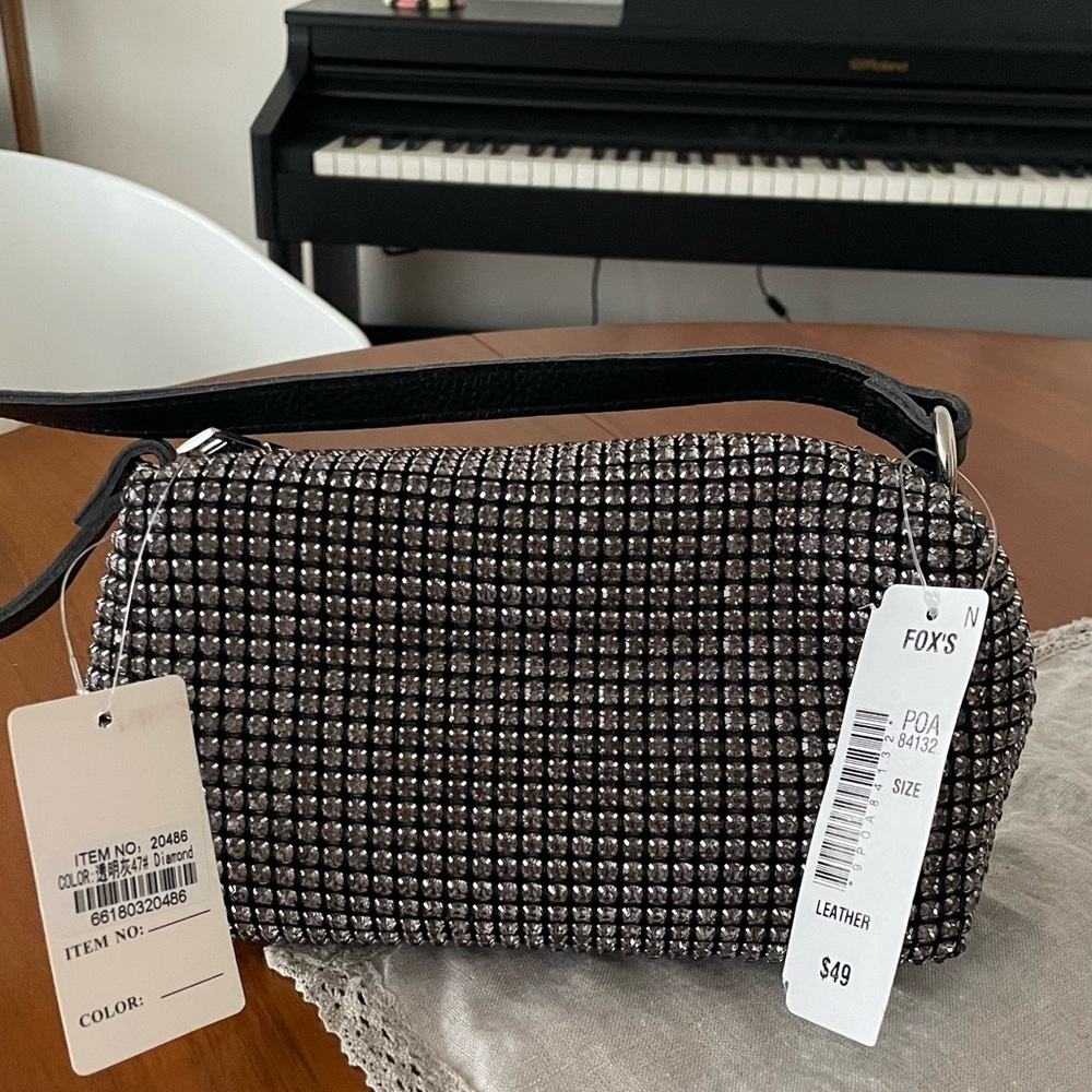 NEW. Fansy women bag